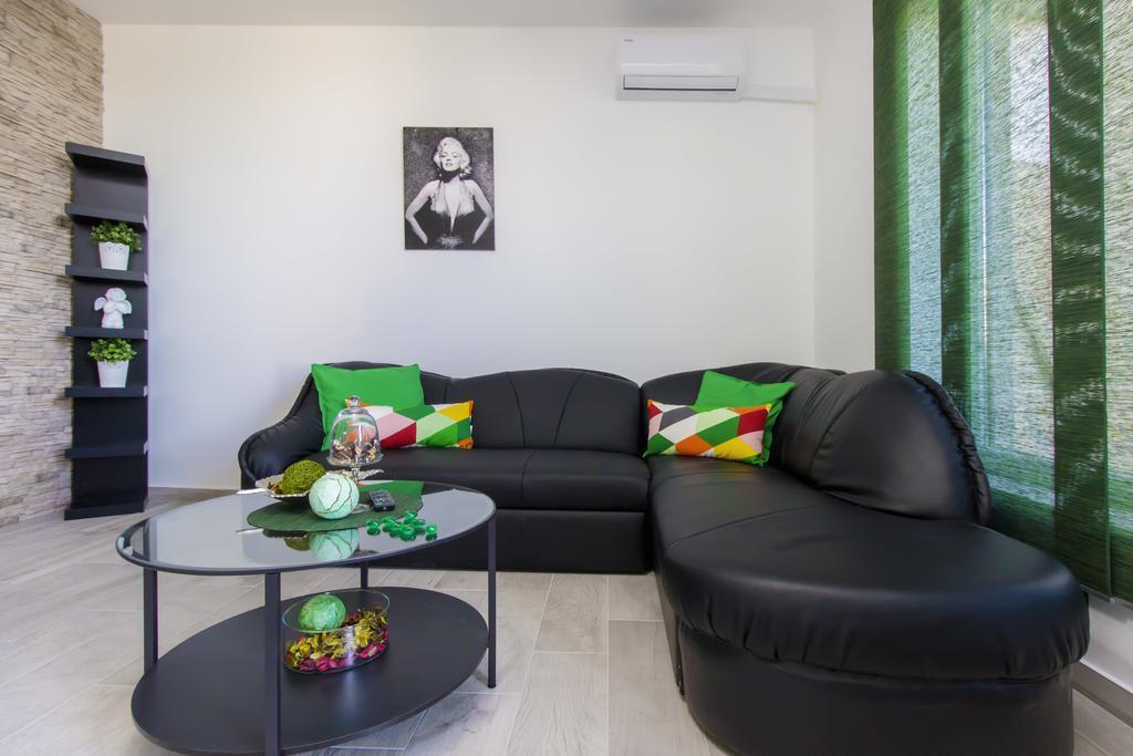 Apartments Slavica Sibenik Ngoại thất bức ảnh